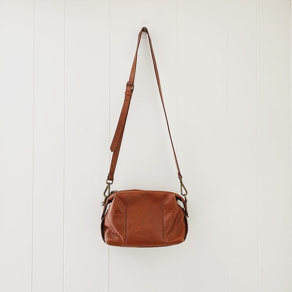 Madewell Handbags - Madewell mini crossbody